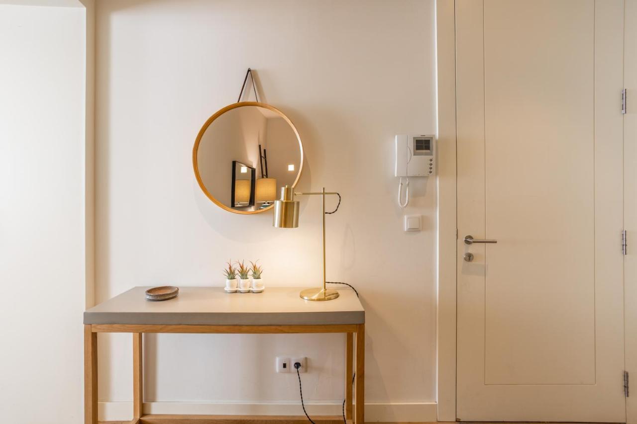 Chic Tailor Made Flat In Chiado Apartment ลิสบอน ภายนอก รูปภาพ