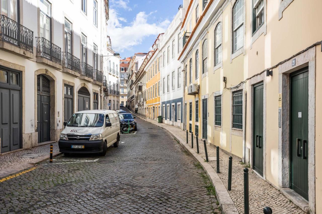 Chic Tailor Made Flat In Chiado Apartment ลิสบอน ภายนอก รูปภาพ